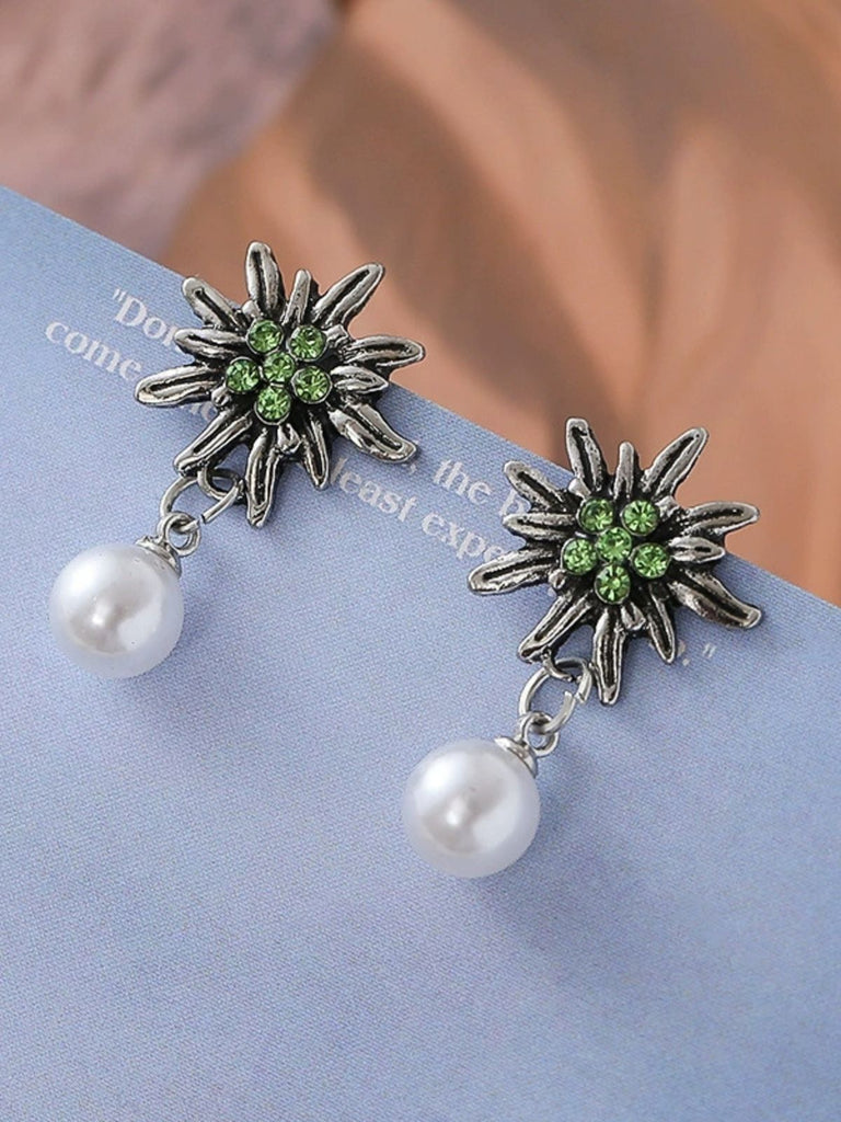 Orecchini Bianco Vintage Edelweiss Flower con Perle con Strass Pendenti 5