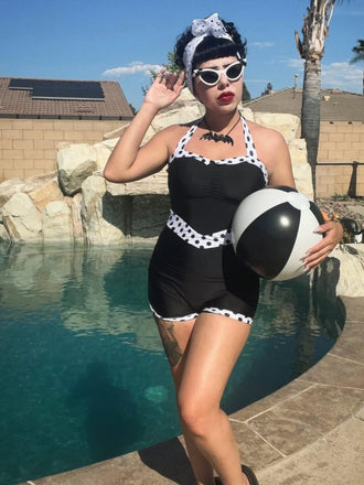 Costumi intero patchwork scollo all'americana nero anni '40