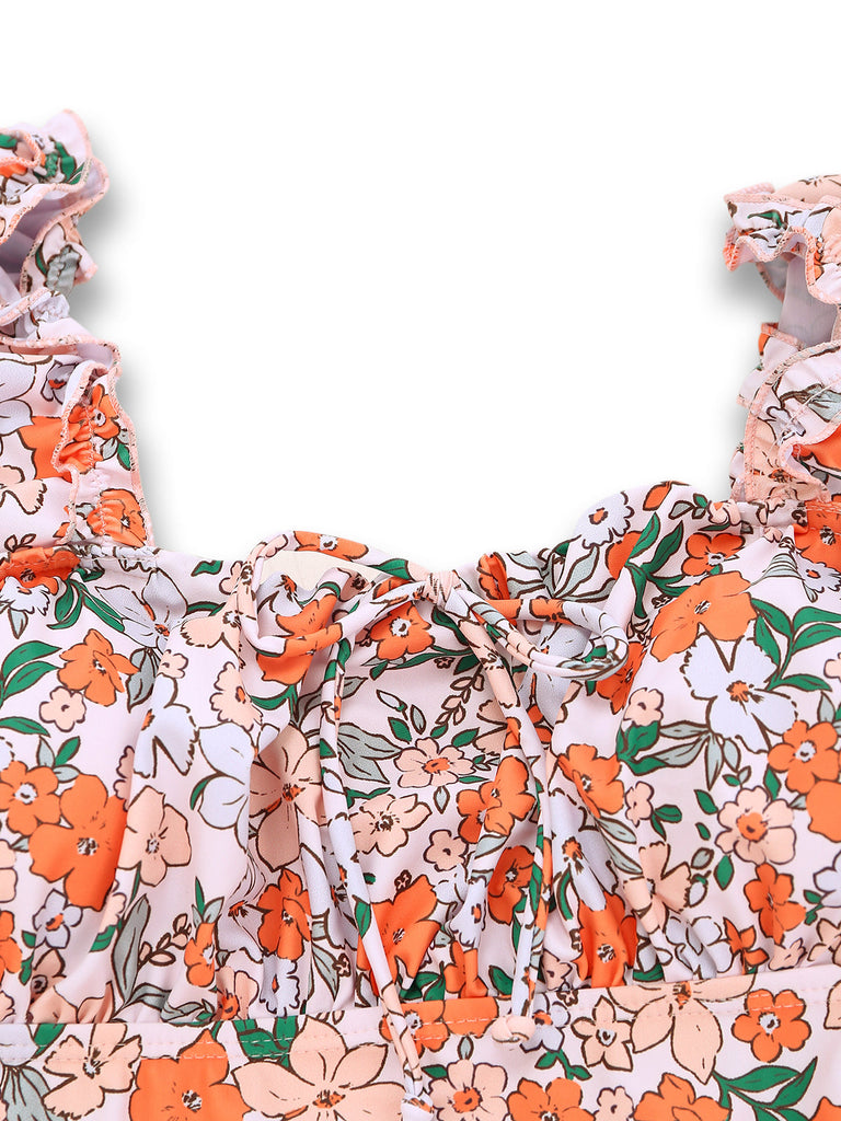 Costume Intero a Fiori con Maniche a Aletta e Volant Anni '50 4