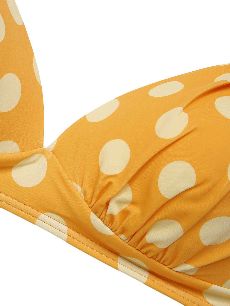 Costumi a pois a contrasto con scollo all'americana anni '50