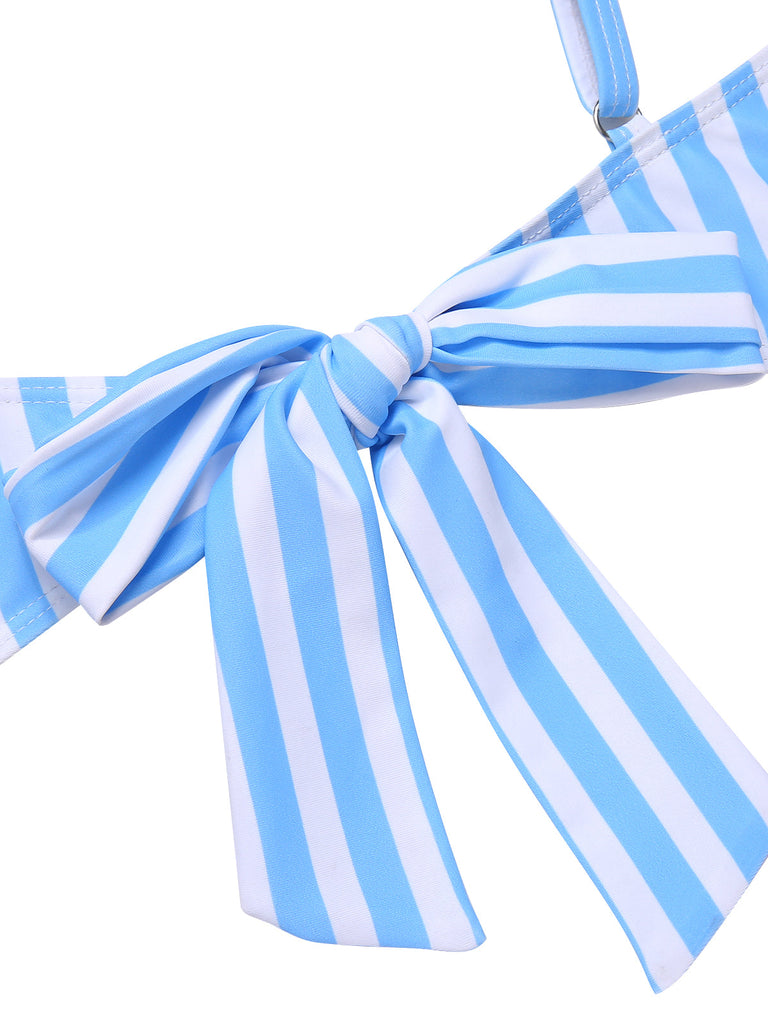 Costumi a righe con bottoni a forma di cuore blu anni '50