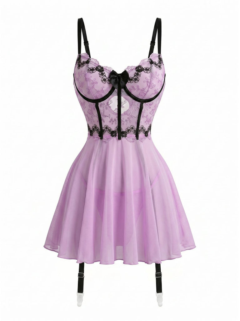 Lingerie Lavanda Anni '60 con Pizzo Ricamato e Giarrettiera