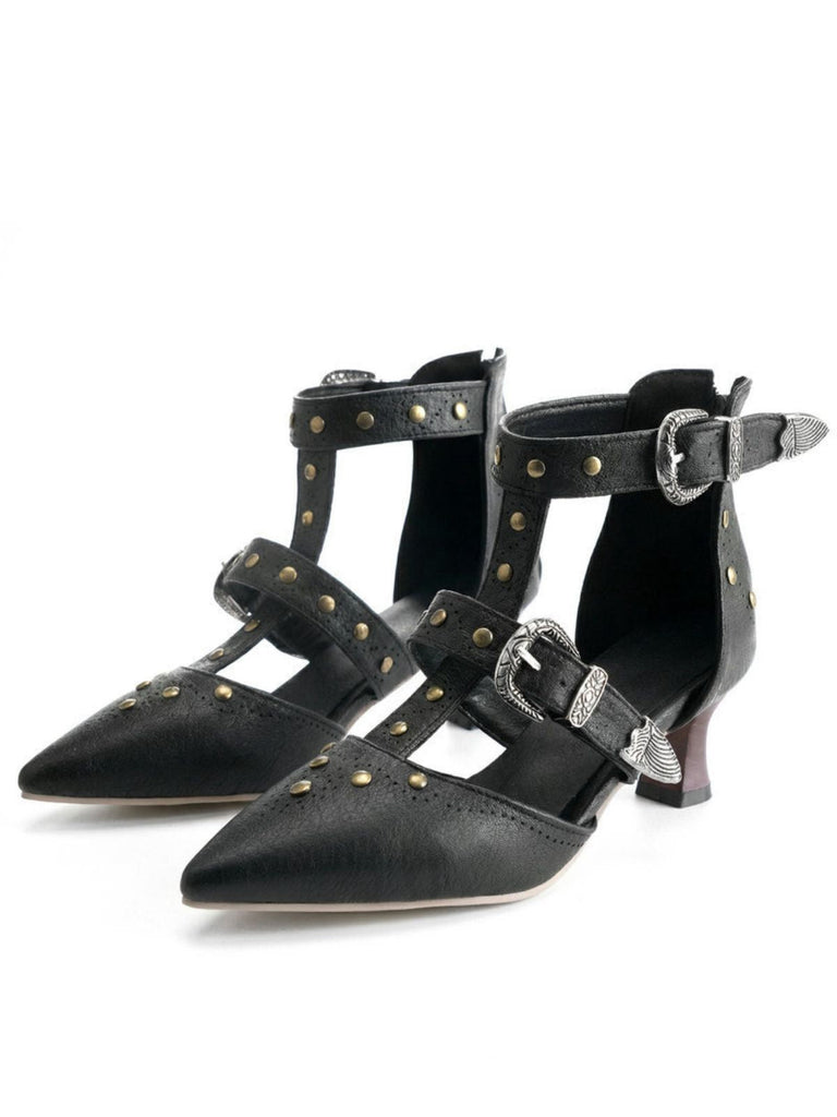 Sandali-nero-vintage-in-similpelle-a-punta-con-borchie