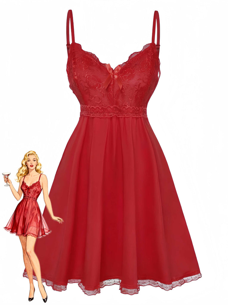 Camicia da notte con fiocco in pizzo e spalline sottili anni '40