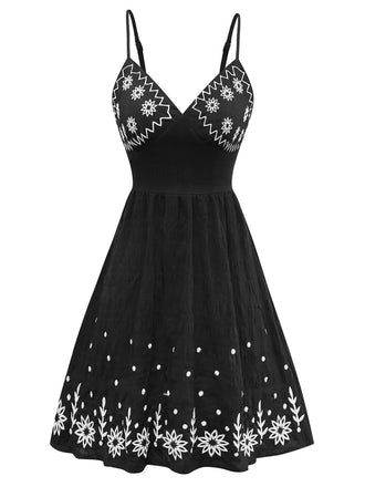 Abito boho ricamato a fiori con fiocco posteriore nero anni '70