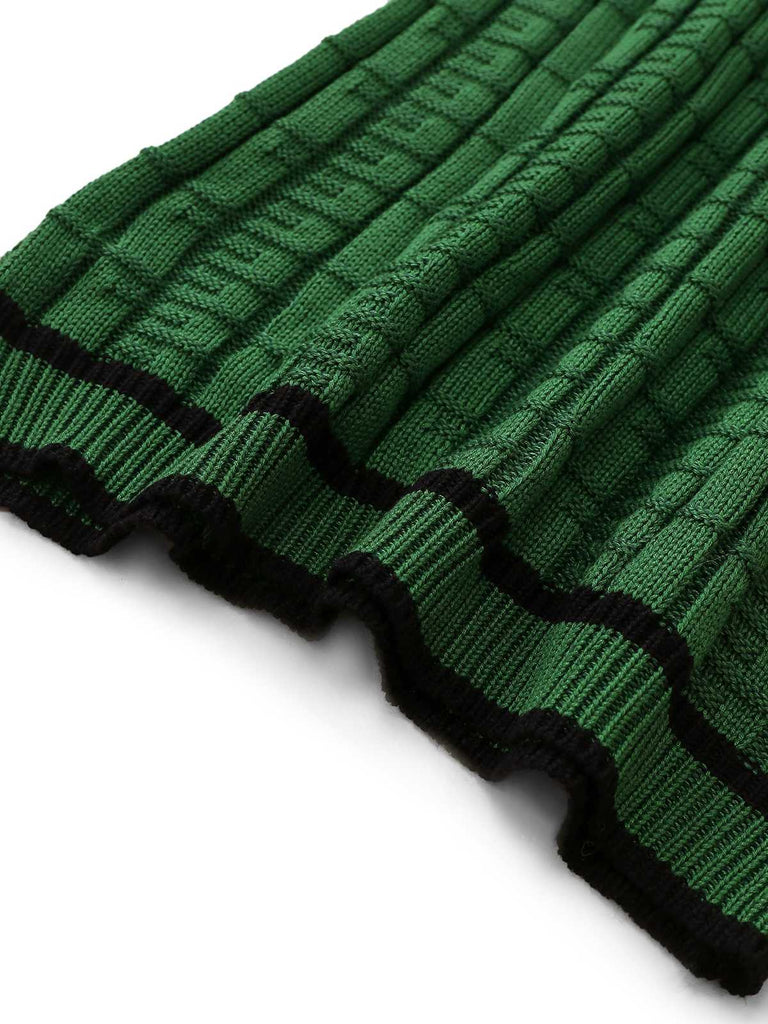 Abito in maglia con bottoni di perle e scollo quadrato anni '60