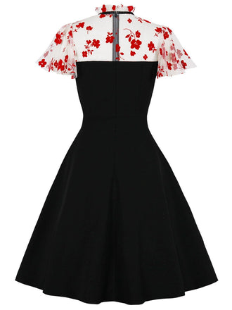 Abito nero con maniche a fazzoletto anni '50