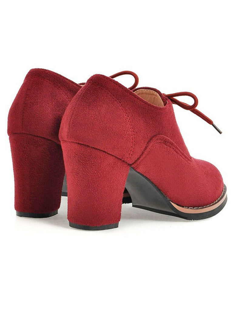 Scarpe retrò con lacci e tacco spesso