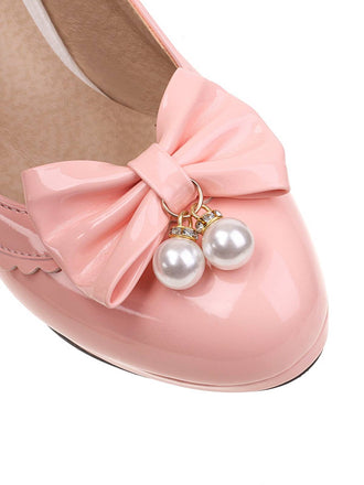 Scarpe con tacchi alti con fiocco retrò