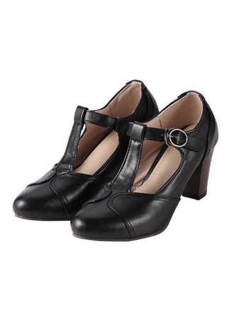 Scarpe con tacco grosso nero retrò