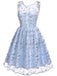 Abito blu in pizzo con ricamo floreale anni '50